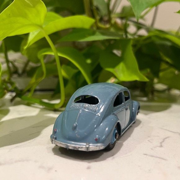 Dinky Toys 181 Volkswagen Beatle - Picture 3 of 6